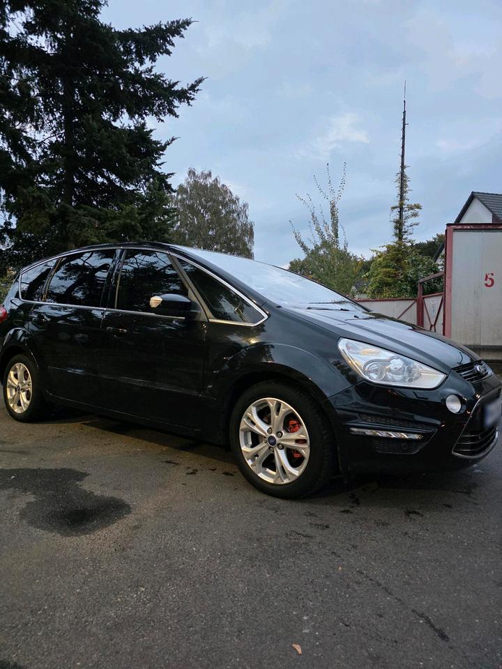 Ford S-Max 2014 — interior