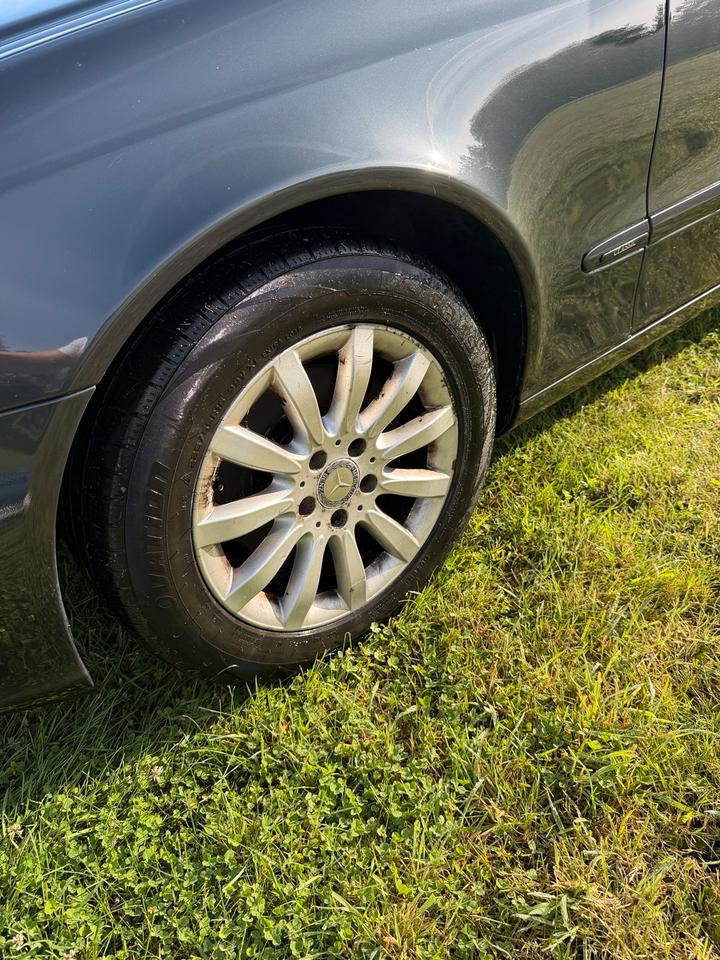 Mercedes Benz E 220 2004 — photo 7