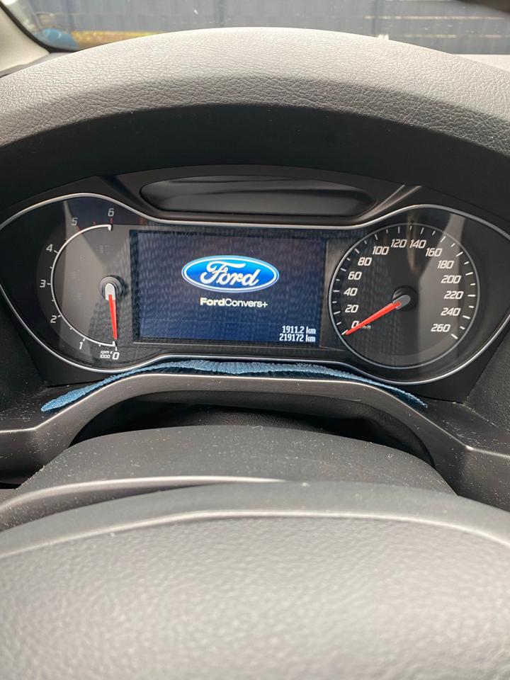Ford S-Max 2014 — photo 10