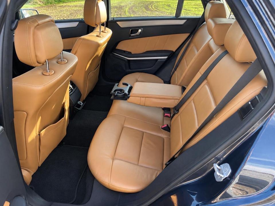 Mercedes Benz E 250 2010 — photo 5