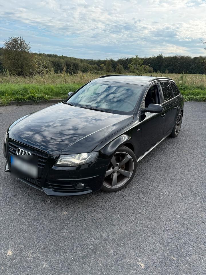 Audi A4 2011 — photo 13