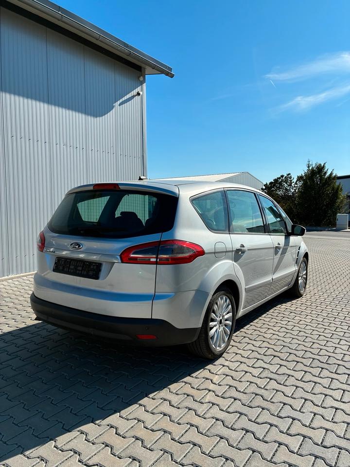 Ford S-Max 2014 — engine