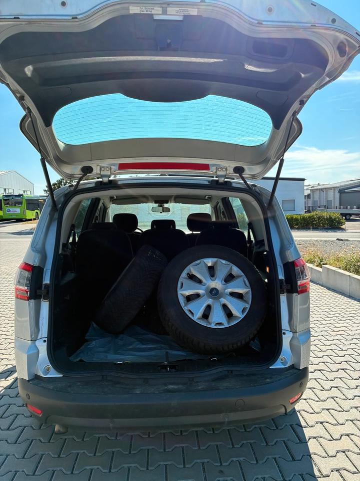 Ford S-Max 2014 — photo 7