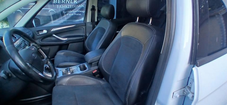 Ford S-Max 2009 — photo 13