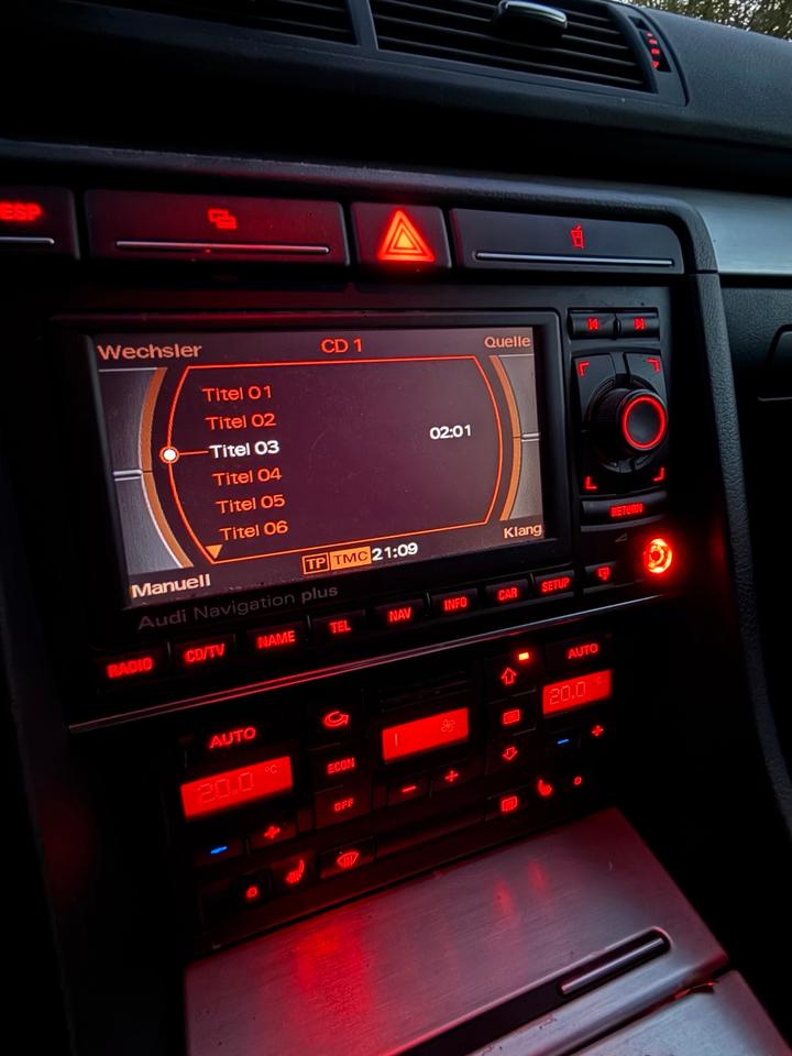 Audi A4 2006 — photo 8