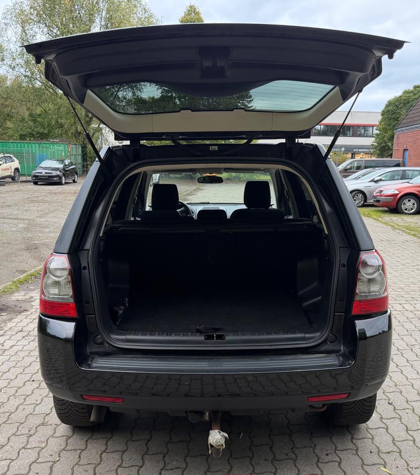 Land Rover Freelander 2011 — photo 10
