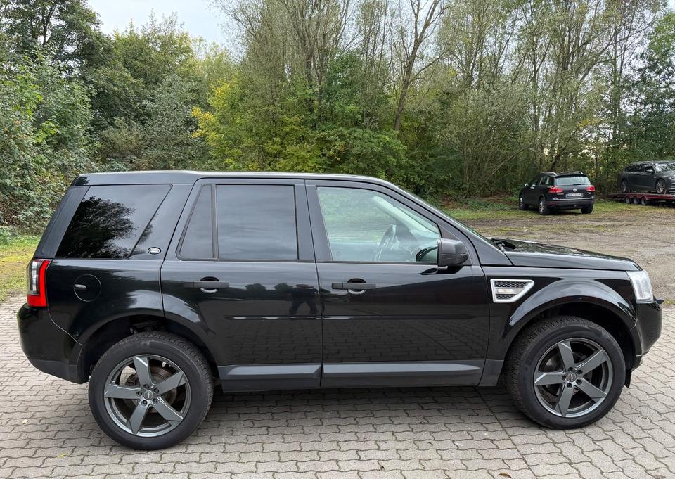 Land Rover Freelander 2011 — photo 5