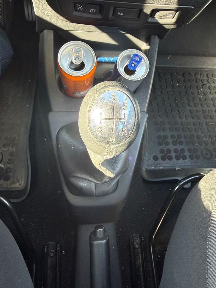 Dacia Lodgy 2014 — photo 11