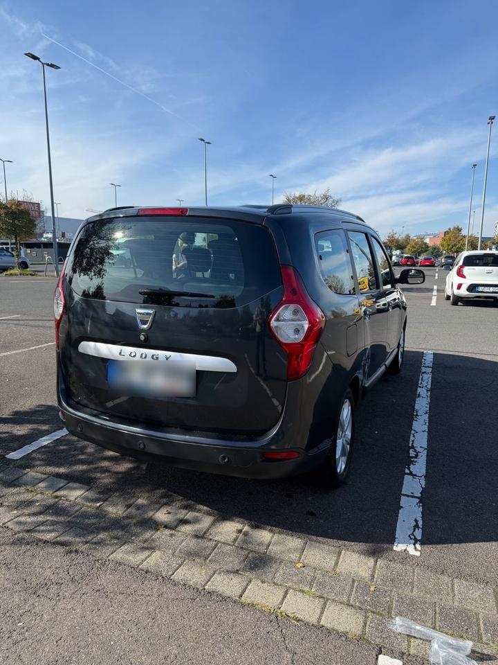 Dacia Lodgy 2014 — engine
