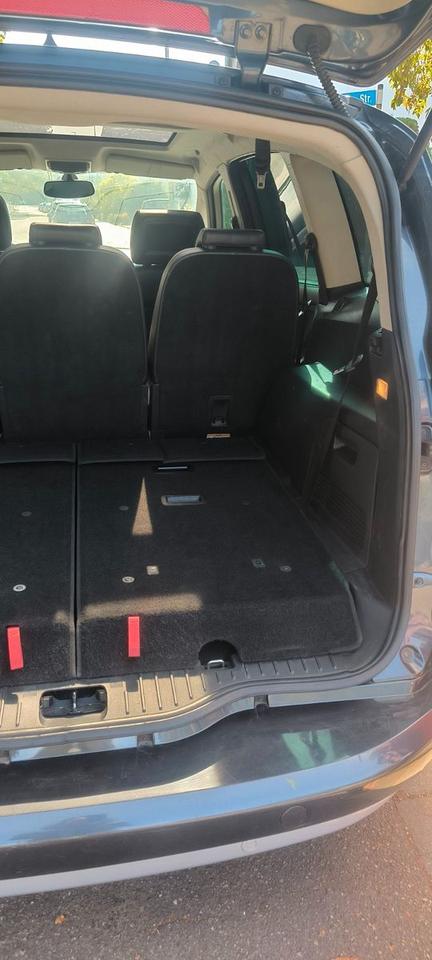 Ford S-Max 2007 — photo 11