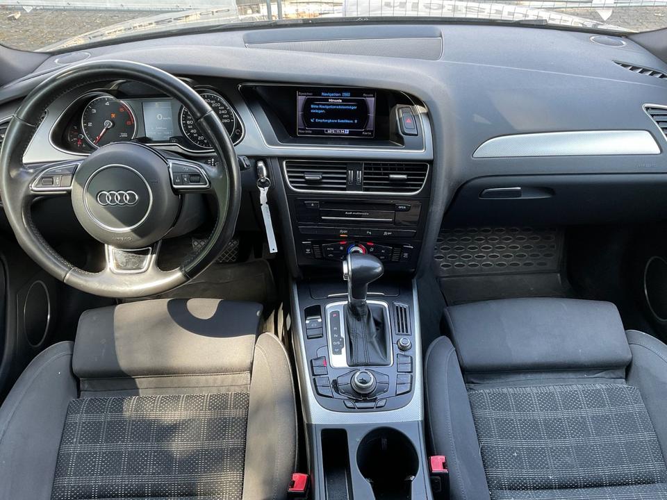 Audi A4 2014 — photo 11