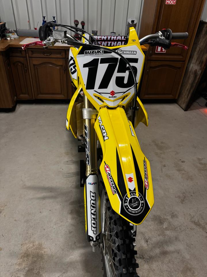 Suzuki Motocross Suzuki RM-Z 250 2015 — photo 5
