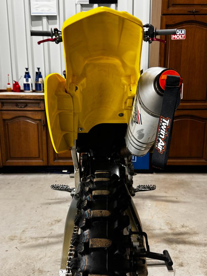 Suzuki Motocross Suzuki RM-Z 250 2015 — photo 7