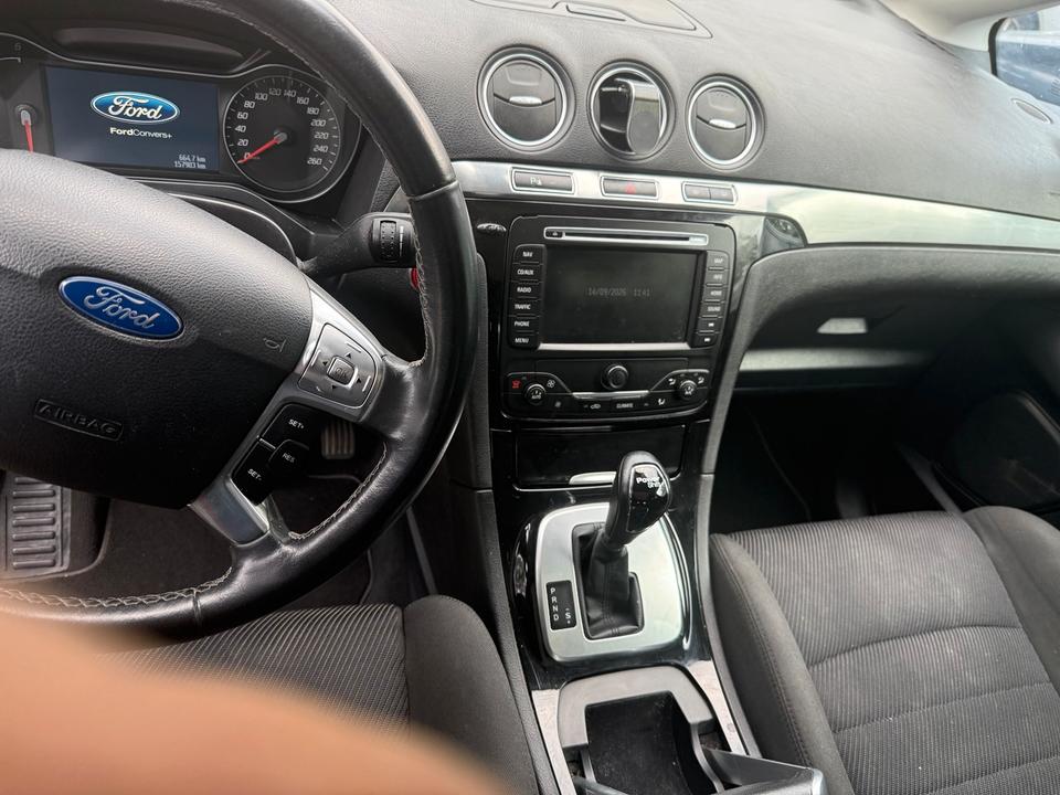 Ford S-Max 2014 — photo 6