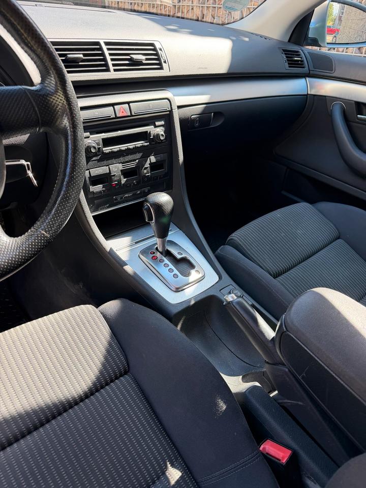 Audi A4 S-Leine Kombi 2.0 Benzin Automatik für Bastler 2005 — photo 10