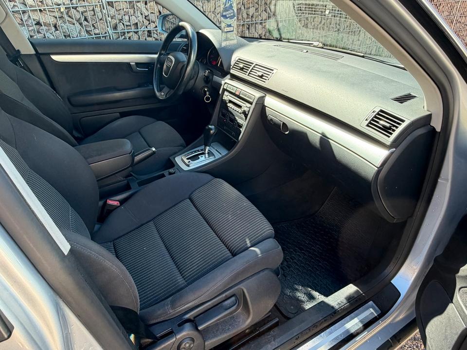 Audi A4 S-Leine Kombi 2.0 Benzin Automatik für Bastler 2005 — photo 7