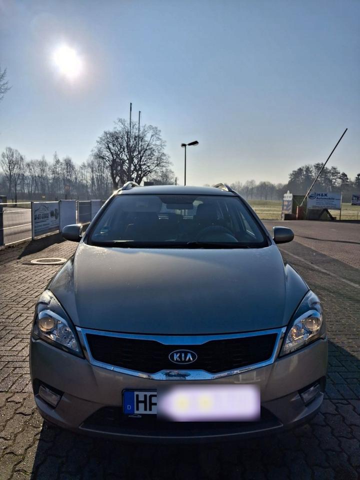Kia cee'd Sportswagon, 2011
