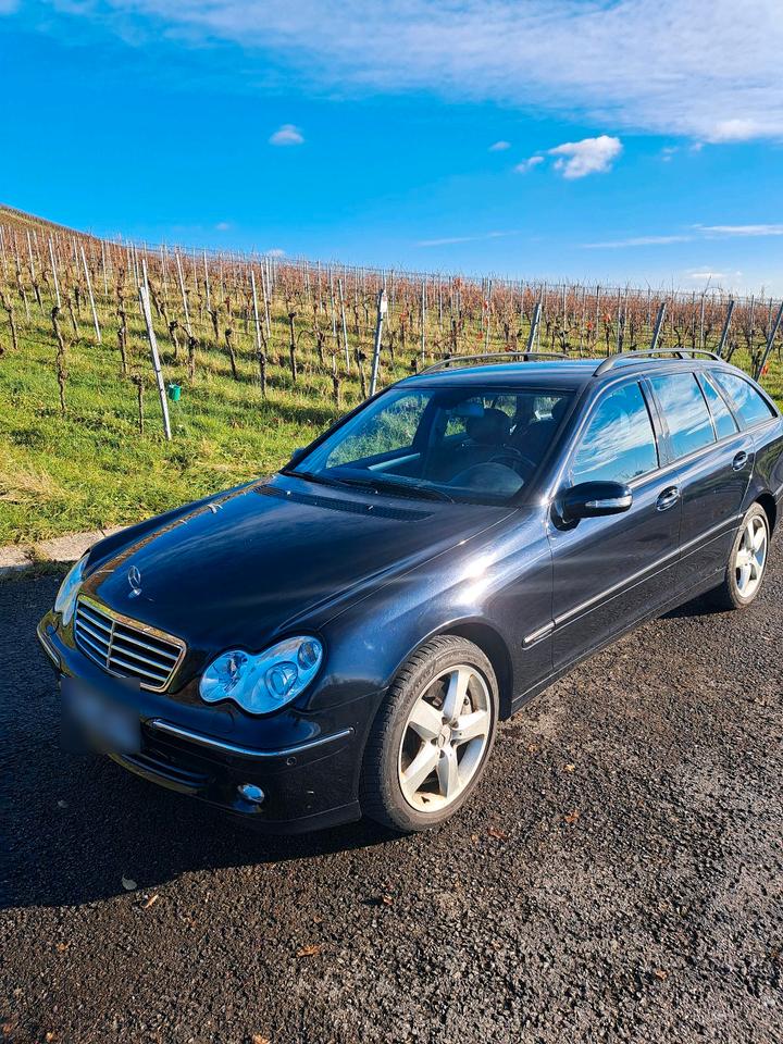 Mercedes Benz C 220 2007 — photo 11