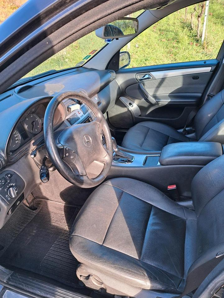 Mercedes Benz C 220 2007 — photo 6