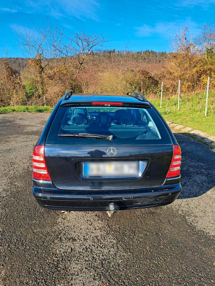 Mercedes Benz C 220 2007 — photo 9