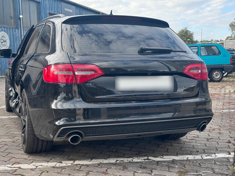 Audi A4 2014 — photo 6