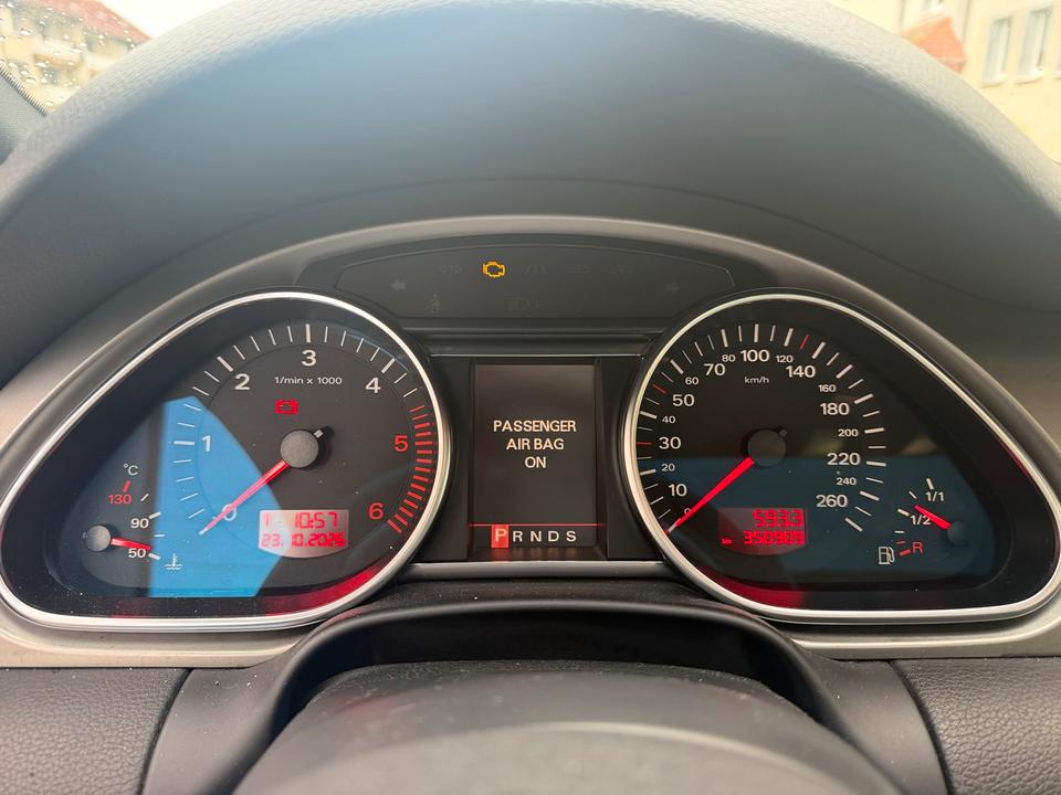 Audi Q7 2006 — photo 12
