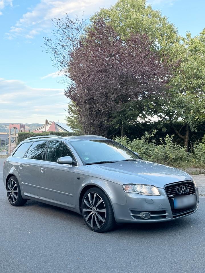 Audi A4 2005 — photo 12