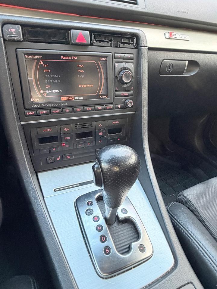 Audi A4 2005 — photo 5