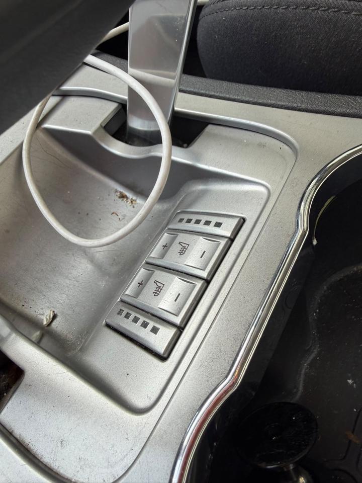 Ford S-Max 2008 — photo 9