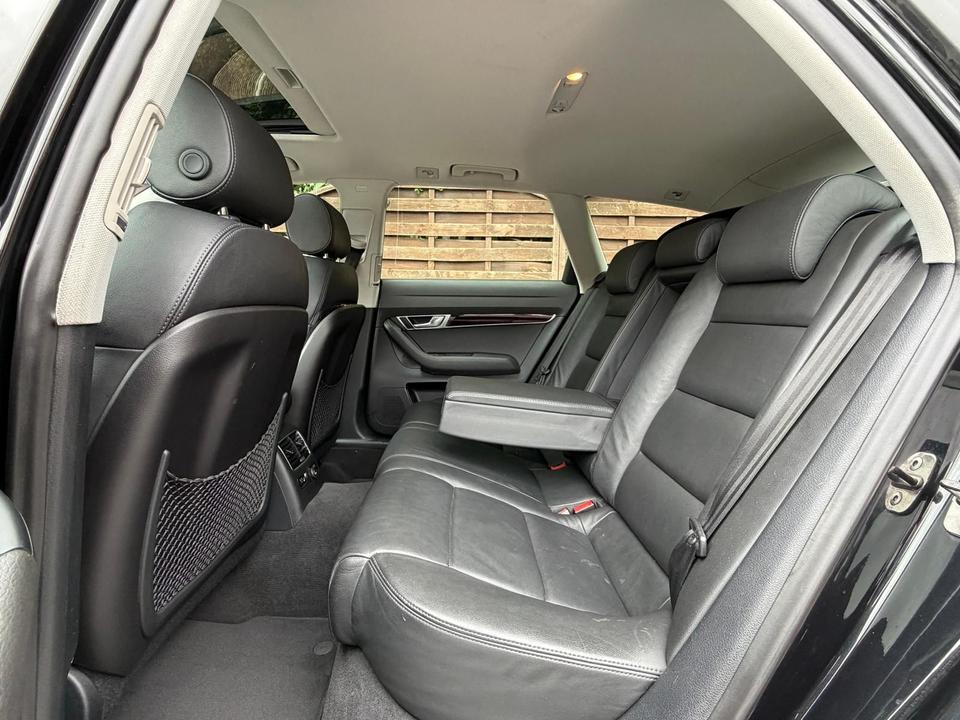Audi A6 2009 — photo 11