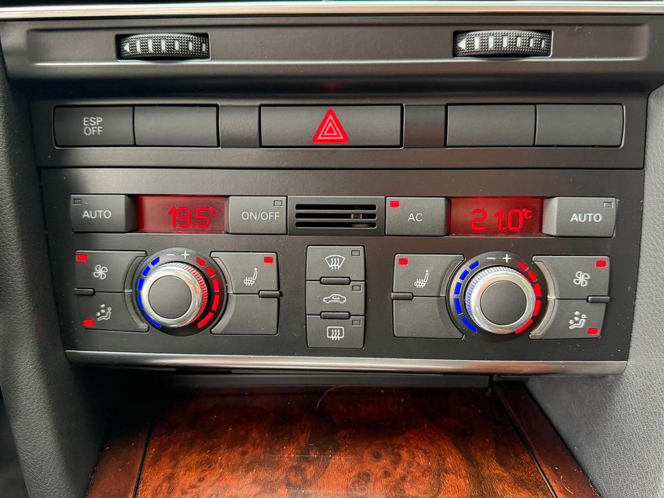Audi A6 2009 — photo 15