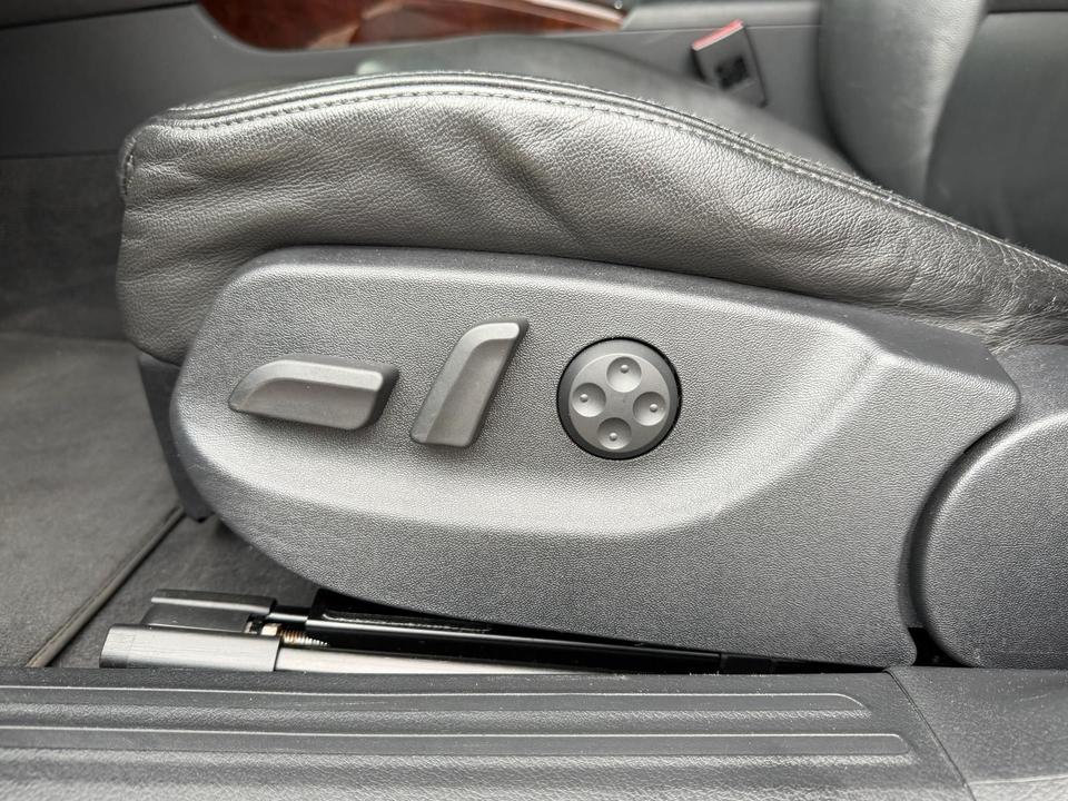 Audi A6 2009 — photo 26