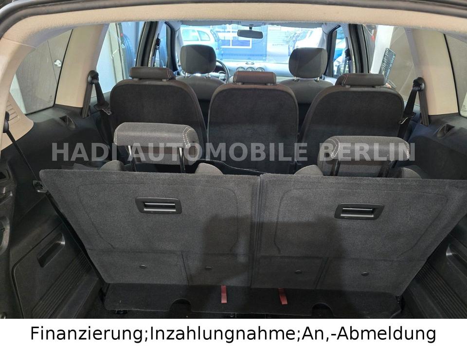 Ford S-Max 2011 — photo 13