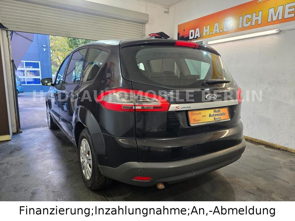 Ford S-Max 2011 — photo 7