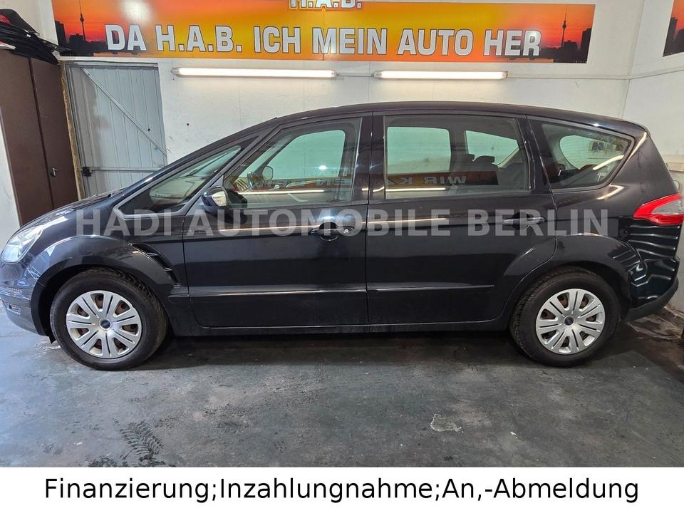 Ford S-Max 2011 — photo 8