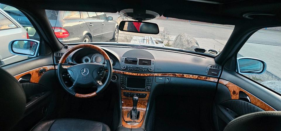Mercedes Benz E 320 2004 — photo 6
