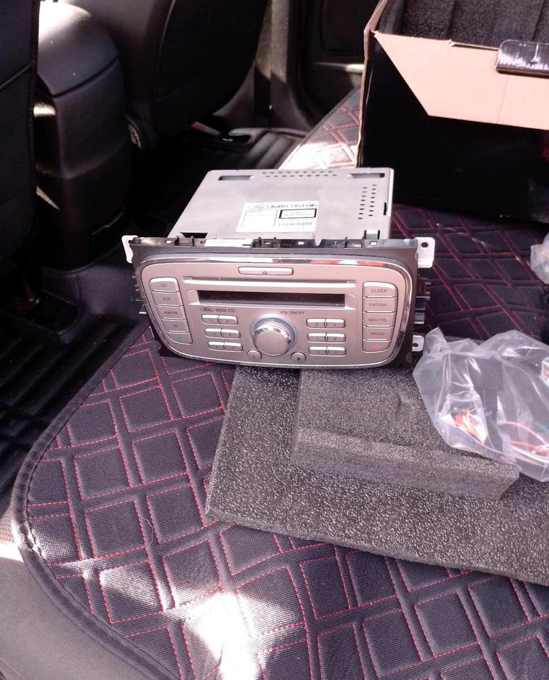 Ford S-Max 2007 — photo 14