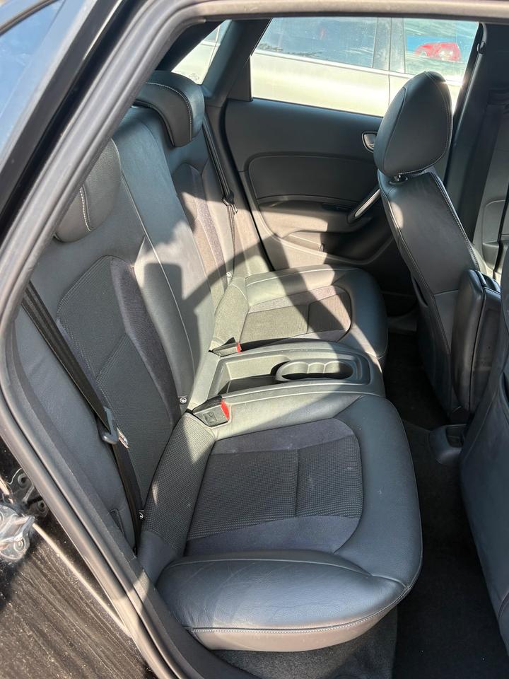 Audi A1 2014 — photo 7