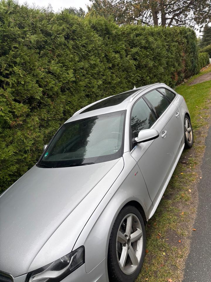 Audi A4, 2011