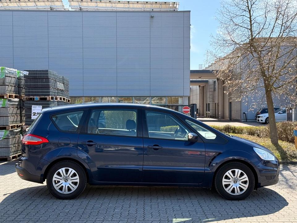 Ford S-Max 2012 — photo 6