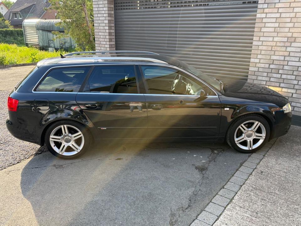 Audi A4 2007 — photo 8
