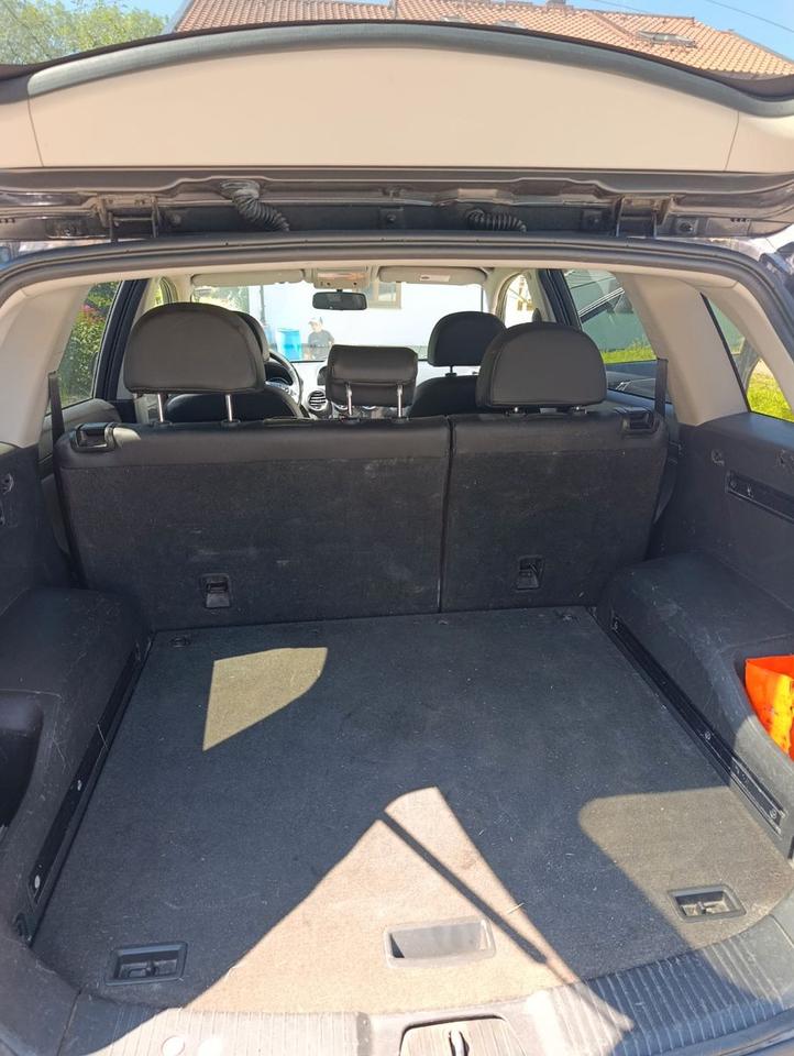 Opel Antara 2013 — rear view