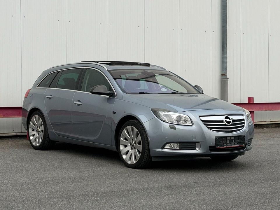 Opel Insignia, 2009
