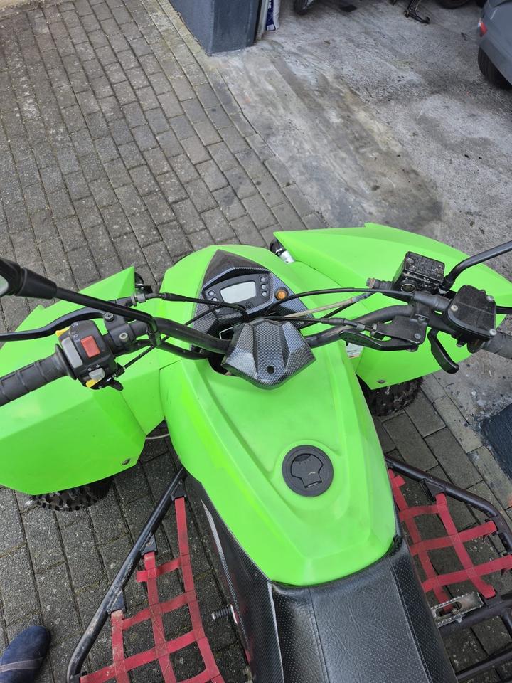 Weitere Motorräder SMC Trasher 520 2015 — photo 5