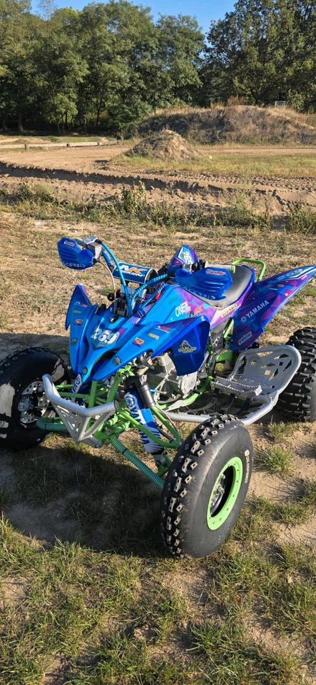 Yamaha YFM 250R Quad, Rennfertiger Umbau, Top gepflegt 2010 — авто для ЗСУ з Європи