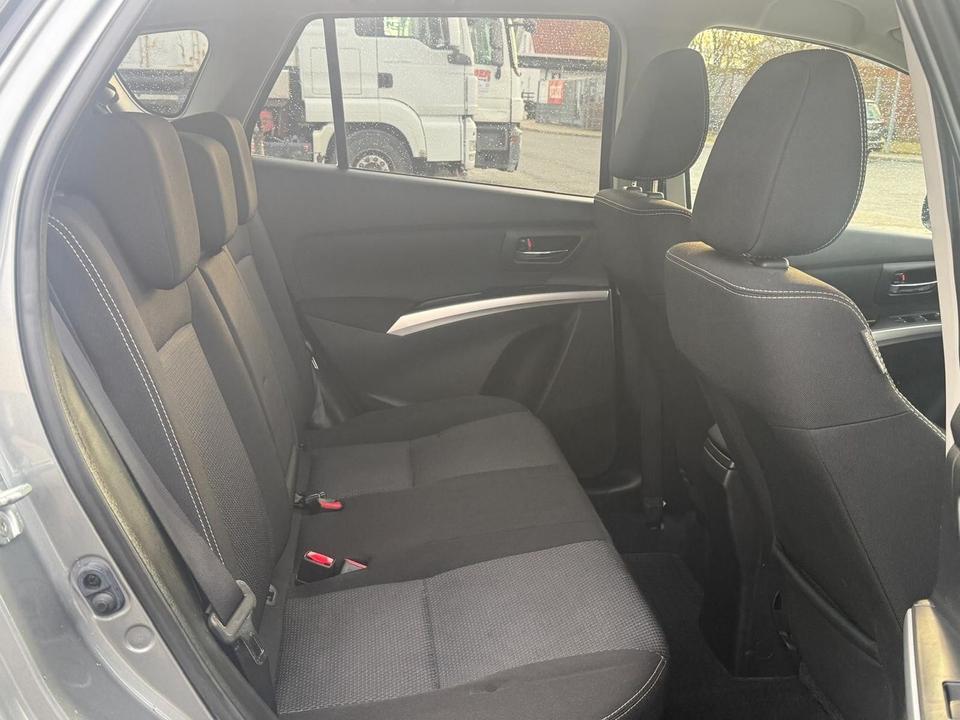 Suzuki SX4 S-Cross 2015 — photo 14