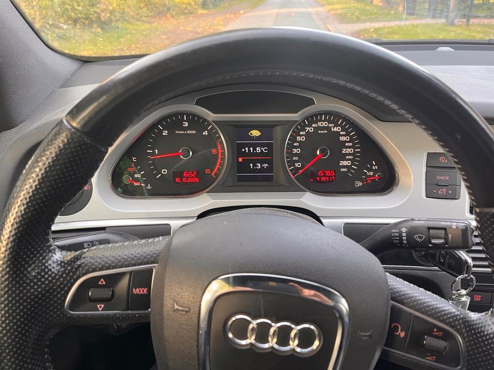 Audi A6 2009 — interior