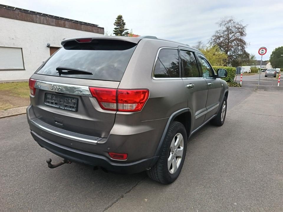 Jeep Grand Cherokee 2012 — photo 7