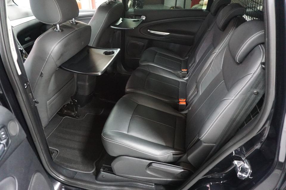 Ford S-Max 2014 — photo 17