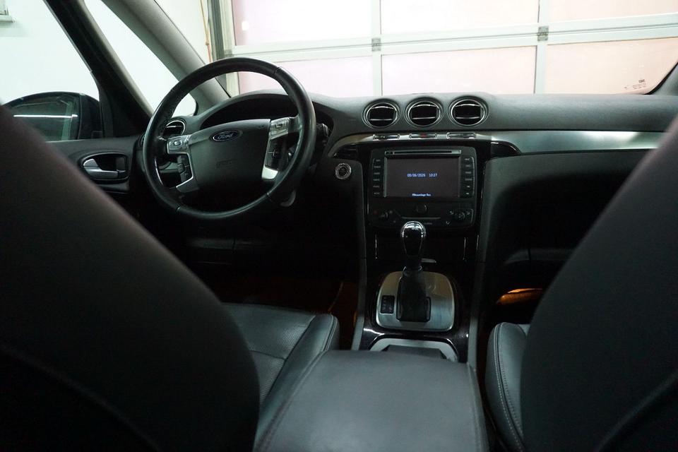 Ford S-Max 2014 — photo 8